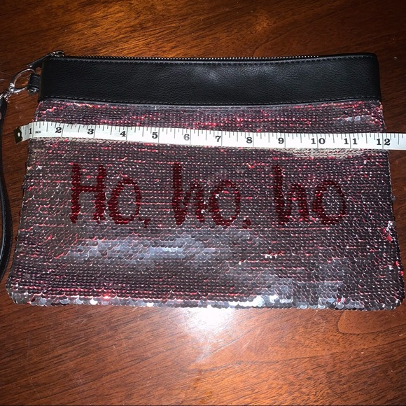 Holiday Wristlet silver sequence w/ red “Ho ho ho” adorable NWT - Picture 10 of 12